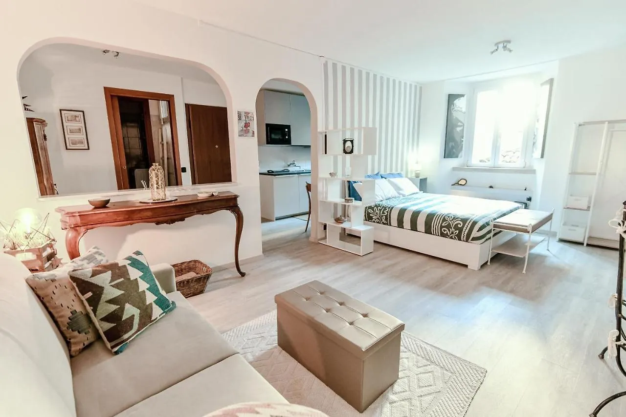 Casa La Calcina Apartment Como