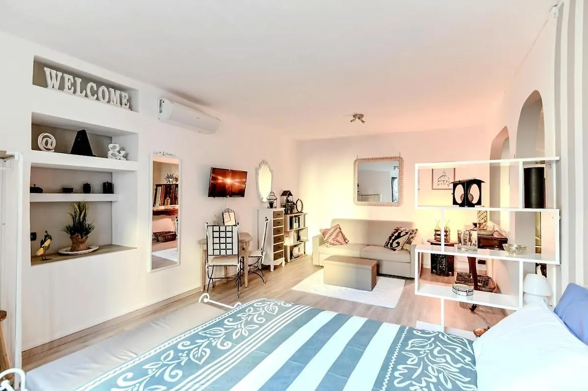 Casa La Calcina Apartment Como 0*,  Italy